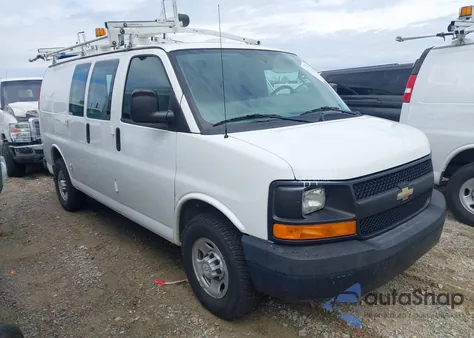 2016 Chevrolet Express 2500 Work Van z USA, uszkodzony, nr VIN 1GCWGAFF5G1331734